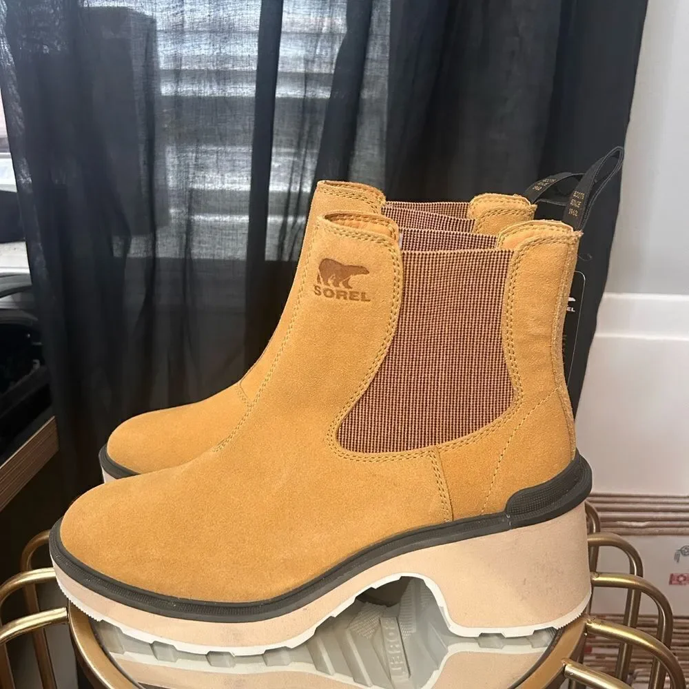 Sorel Hi-Line Chelsea Leather Boot NEW